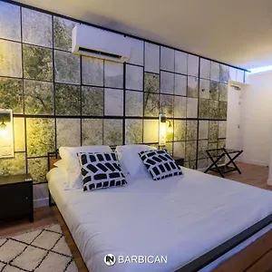 Love hôtel Barbican, Villars-les-Dombes