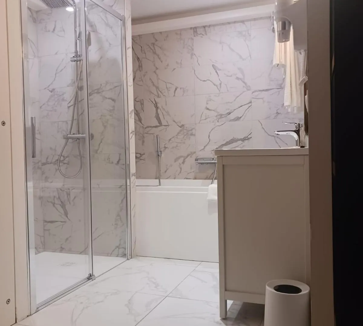 Touraco Bed & Breakfast Villars-les-Dombes 0*,